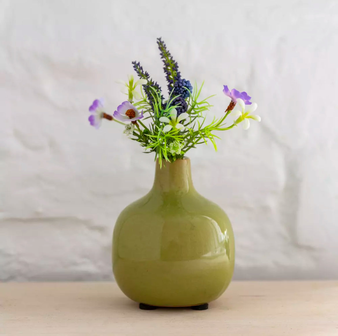 Stem Apple Green Vase