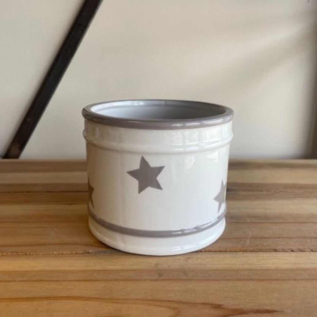 Grey Stars Pot